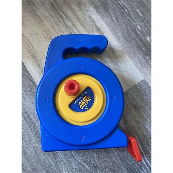 Learning Resources-Pretend & Play-Tape Measure/Measurement Toy- Works & Retracts - Picture 1 of 7